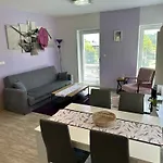 Na Rozcesti Appartement *