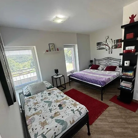 Na Rozcesti Apartment *